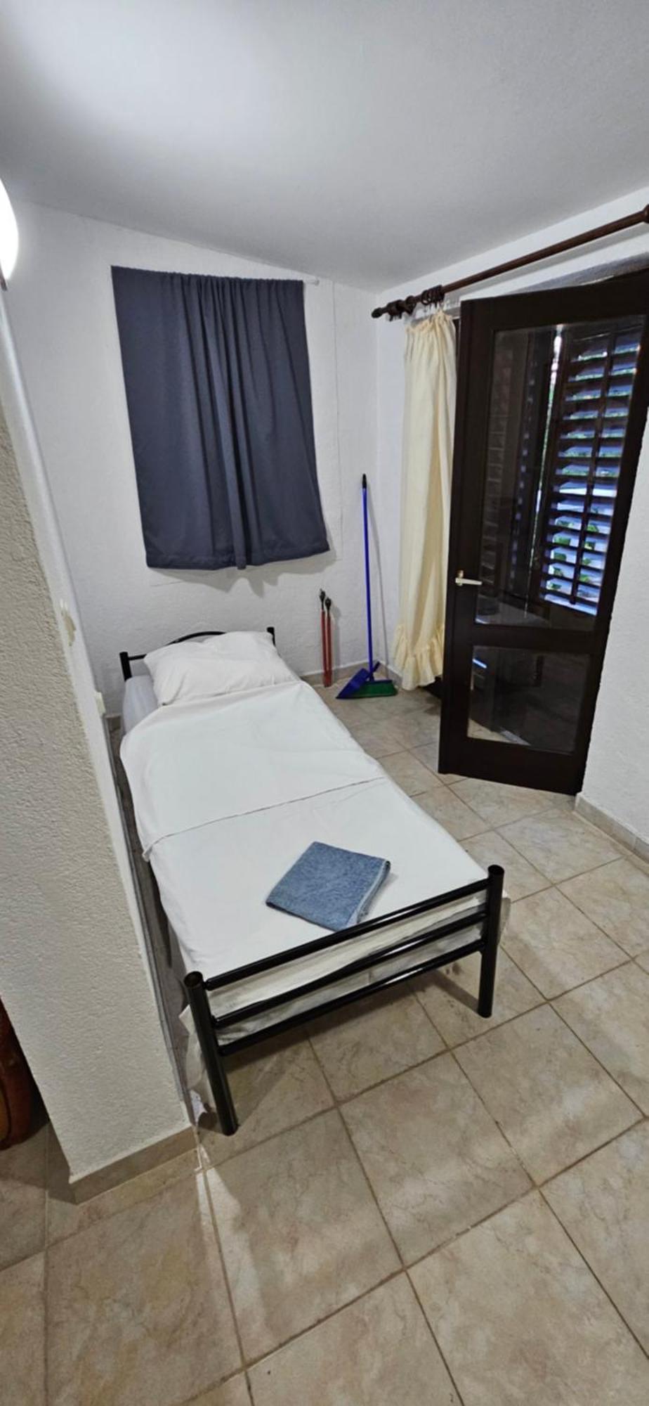 Apartments Hugo Malinska Quarto foto
